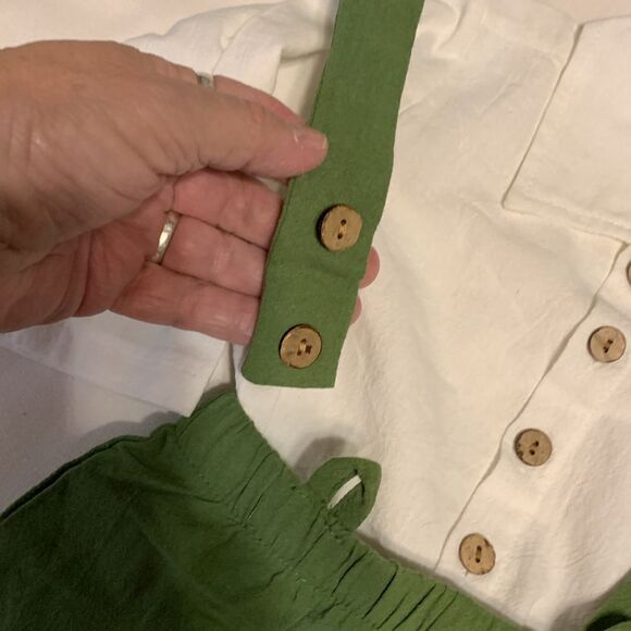 Size 90/2T (see photo sizing) baby boy jumper and white shirt. - Picture 4 of 12